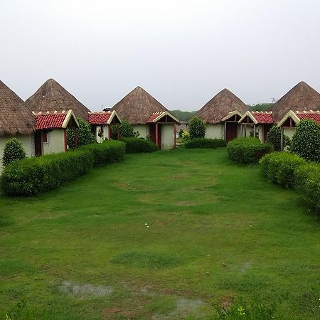 Rann Village Resort Bherandiāla Dış mekan fotoğraf